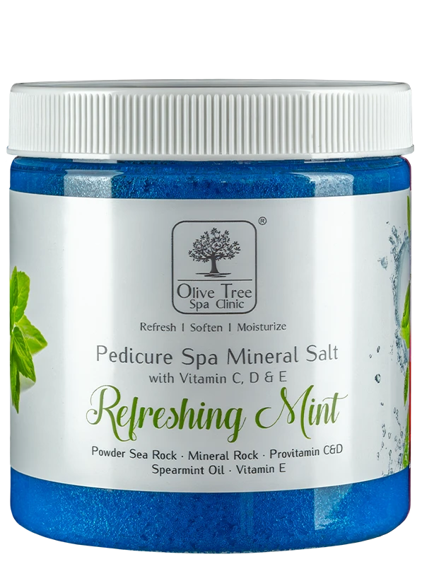 Mineral bath salt for feet with a refreshing mint scent. Rich in sea minerals, it softens callused skin, reduces fatigue and refreshes tired feet. Prepares the skin for further pedicure treatments, helps regulate perspiration and provides a pleasant feeling of freshness. Recommended for use before pedicure procedures....