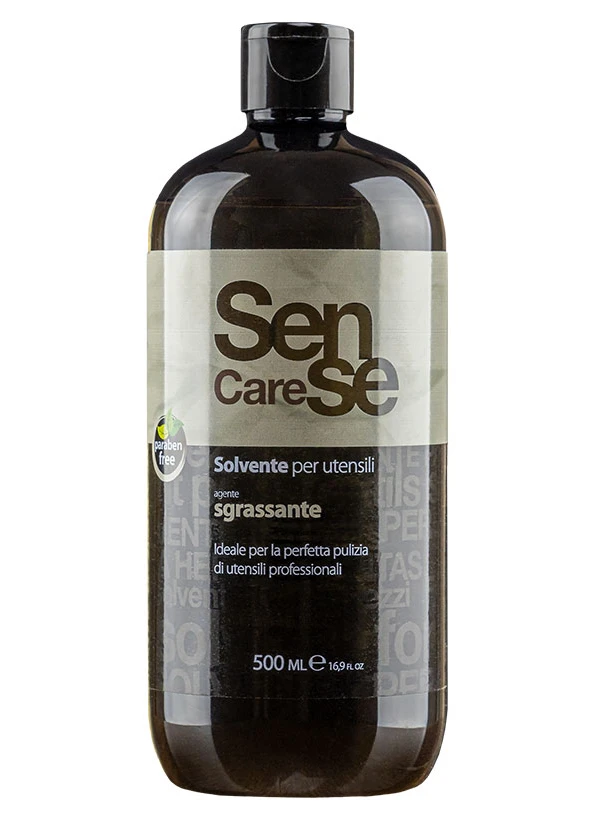 Wax remover – solvent for surfaces and equipmentA product that perfectly removes wax residues from equipment and surfaces and protects the skin from possible contact. Soybean oil and limonene provide effective dissolving properties, complemented by a pleasant citrus fragrance.Cosmetic properties of active ingredients:• Soybean oil – an ingredient that facilitates the cleaning process.• D-Limonene – a natural substance found in citrus peels; insoluble in water but soluble in alcohols and oils. Su...